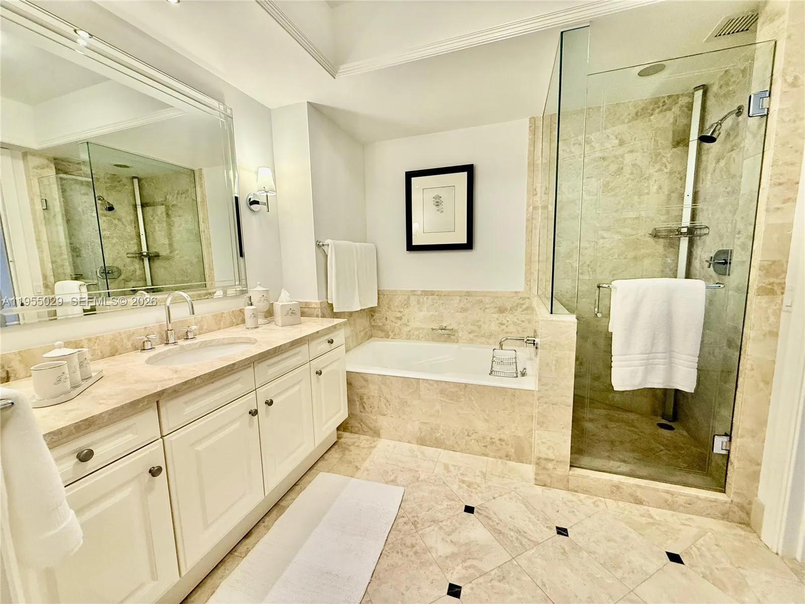 1435 Brickell Ave # 3508, Miami, FL 33131 photo 6