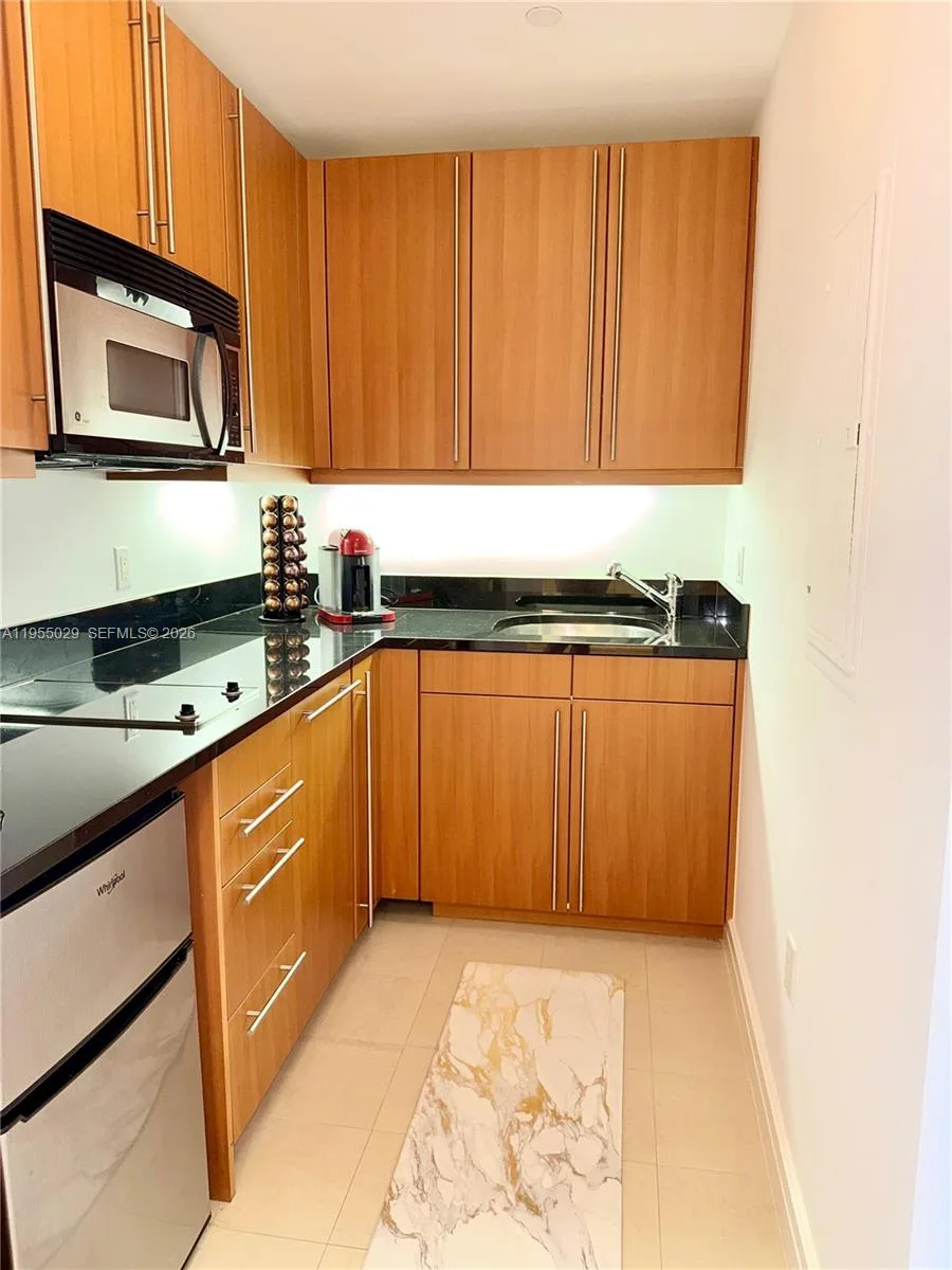 1435 Brickell Ave # 3508, Miami, FL 33131 photo 7