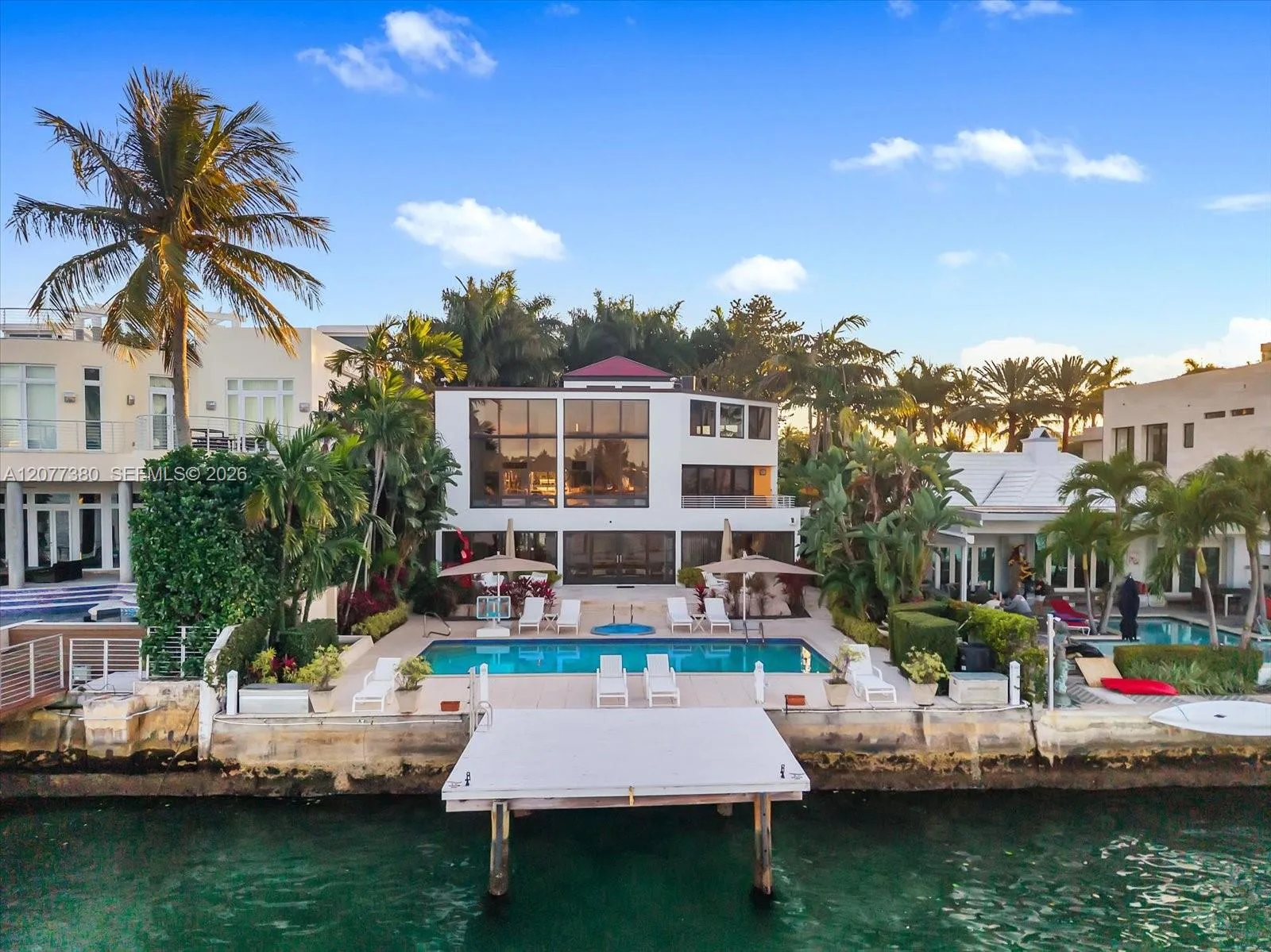 279 N Hibiscus Dr, Miami Beach, FL 33139 photo 9