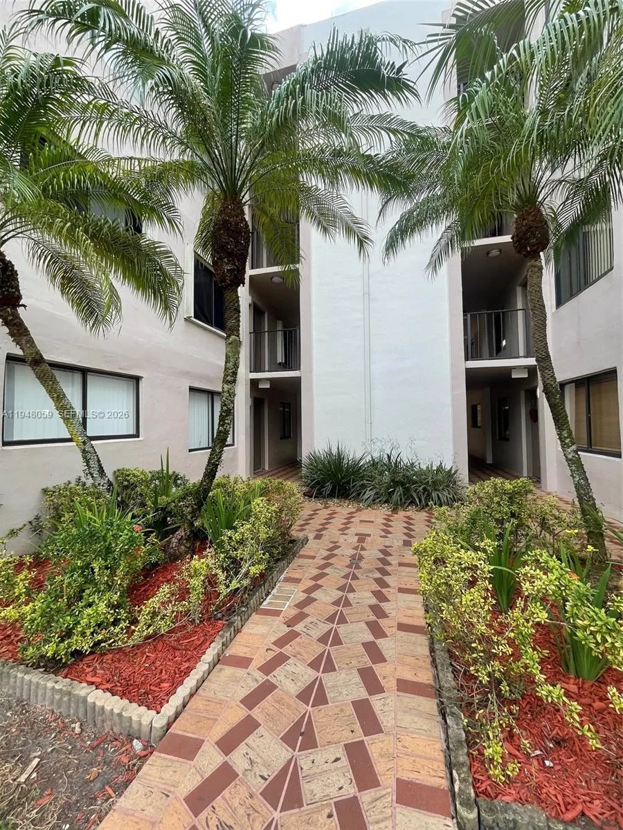 8400 SW 133rd Ave Rd # 107, Miami, FL 33183
