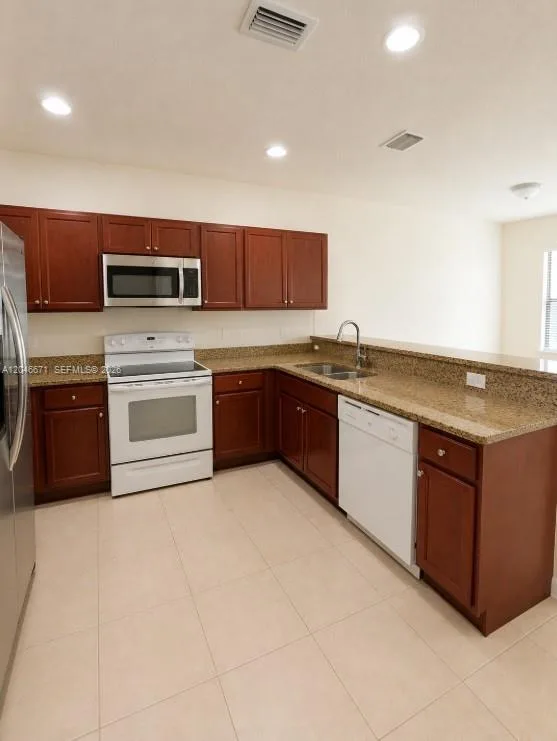 8879 SW 227th Ter, Cutler Bay, FL 33190 photo 5