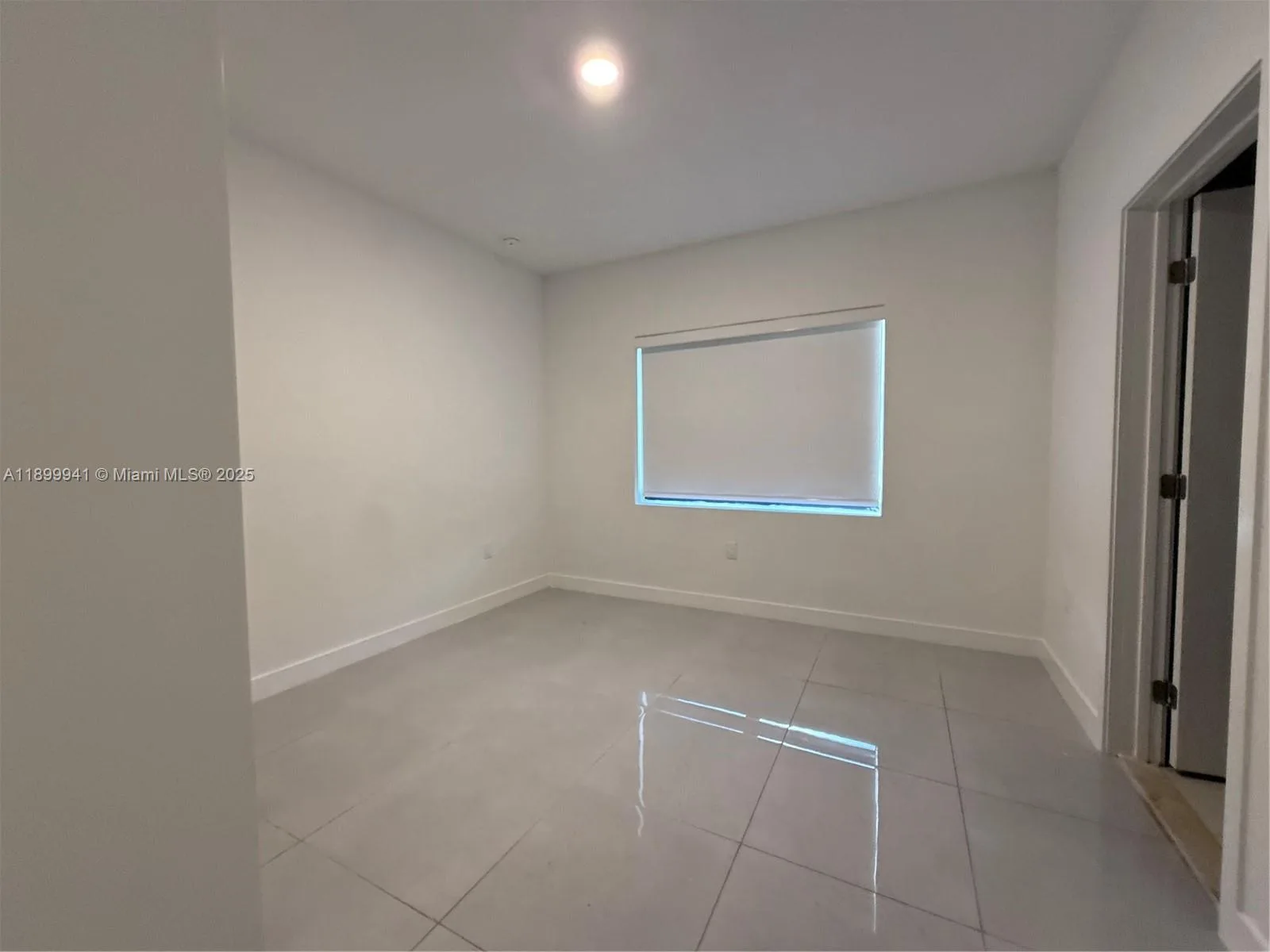1159 NW 1st St, Florida City, FL 33034 photo 10