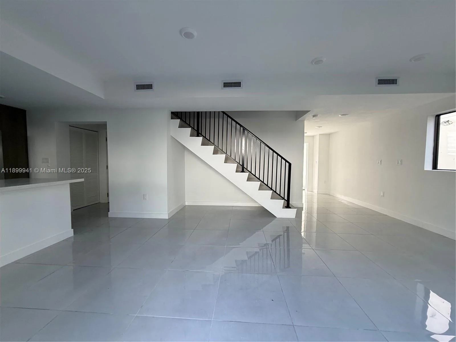 1159 NW 1st St, Florida City, FL 33034 photo 11