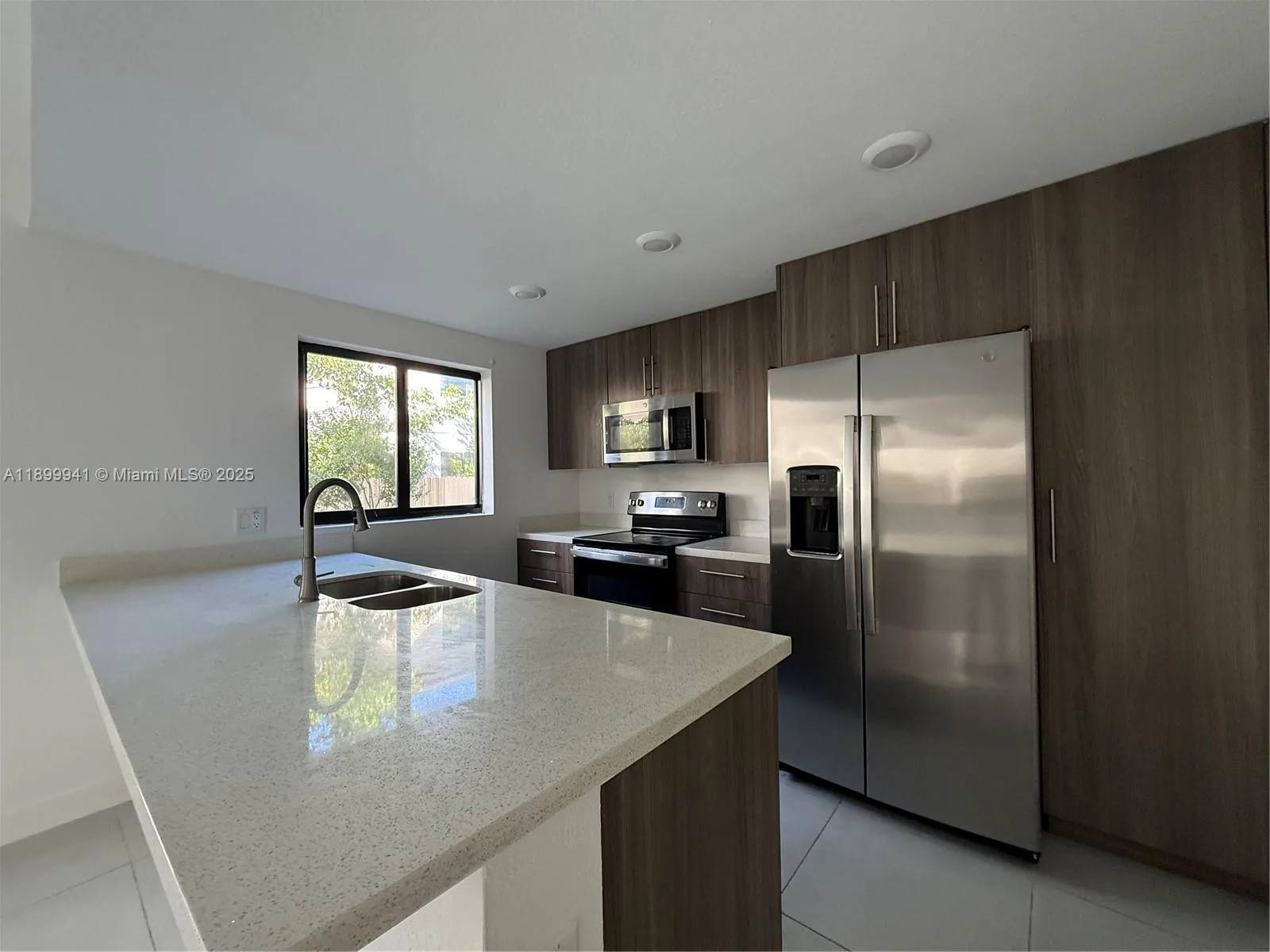 1159 NW 1st St, Florida City, FL 33034 photo 9