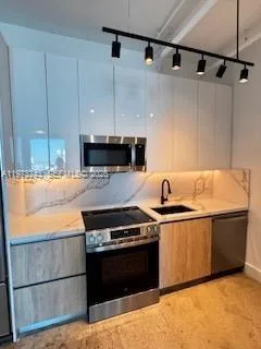 700 NE 25th St # 1701, Miami, FL 33137 photo 4
