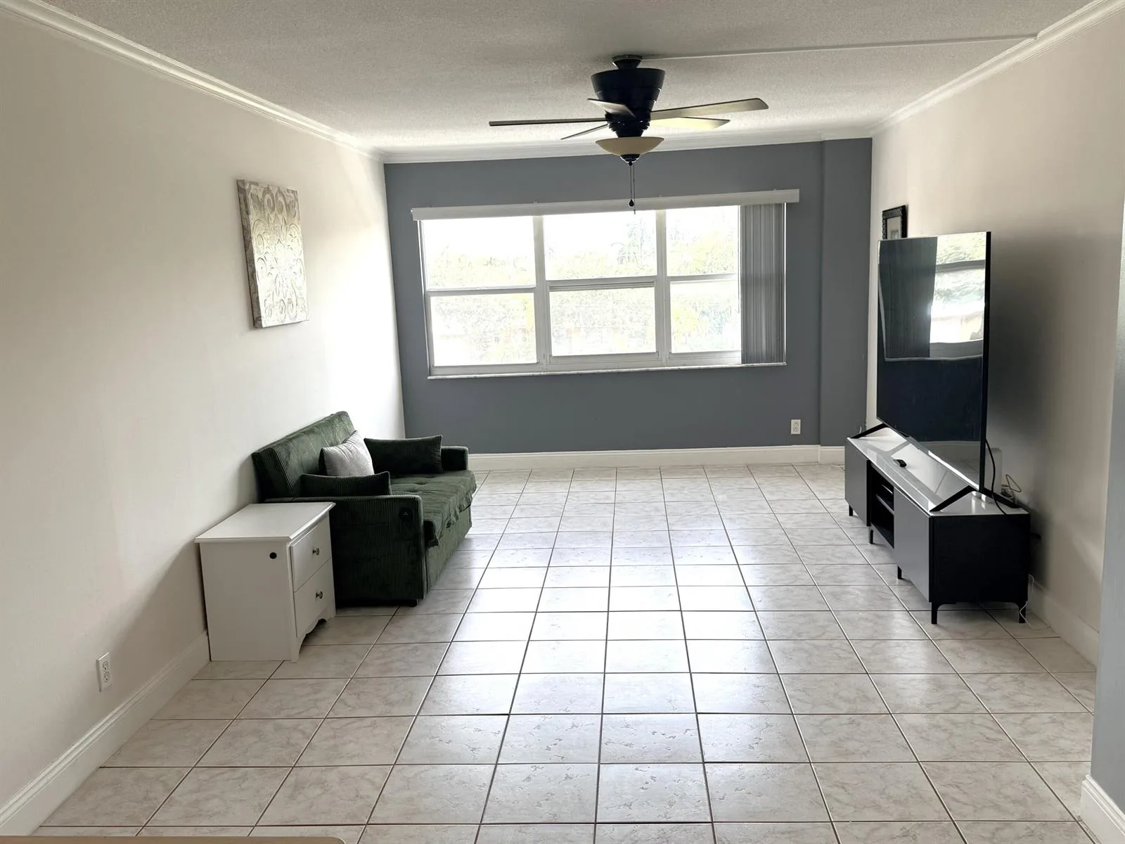 2555 NE 11TH Street # 303, Fort Lauderdale, FL 33304 photo 2