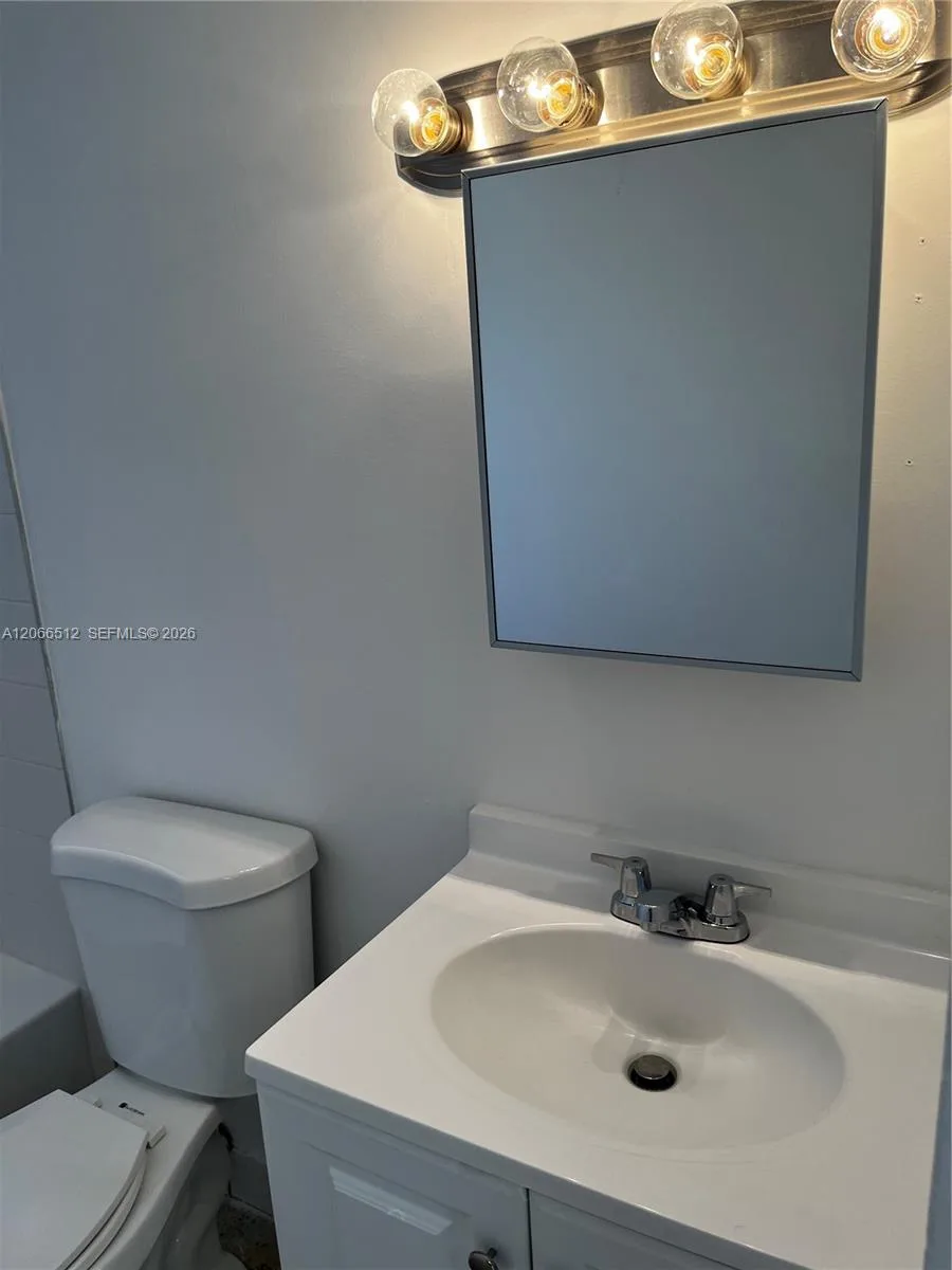 928 SW 30th Ave # 3, Miami, FL 33135 photo 11