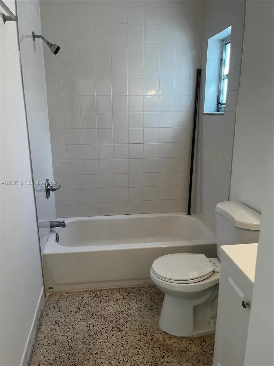 928 SW 30th Ave # 3, Miami, FL 33135 photo 12