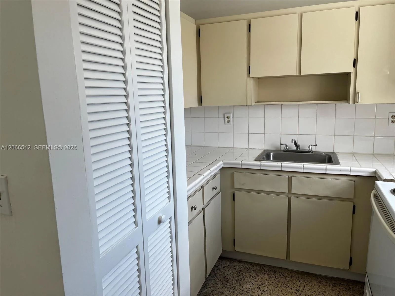 928 SW 30th Ave # 3, Miami, FL 33135 photo 8