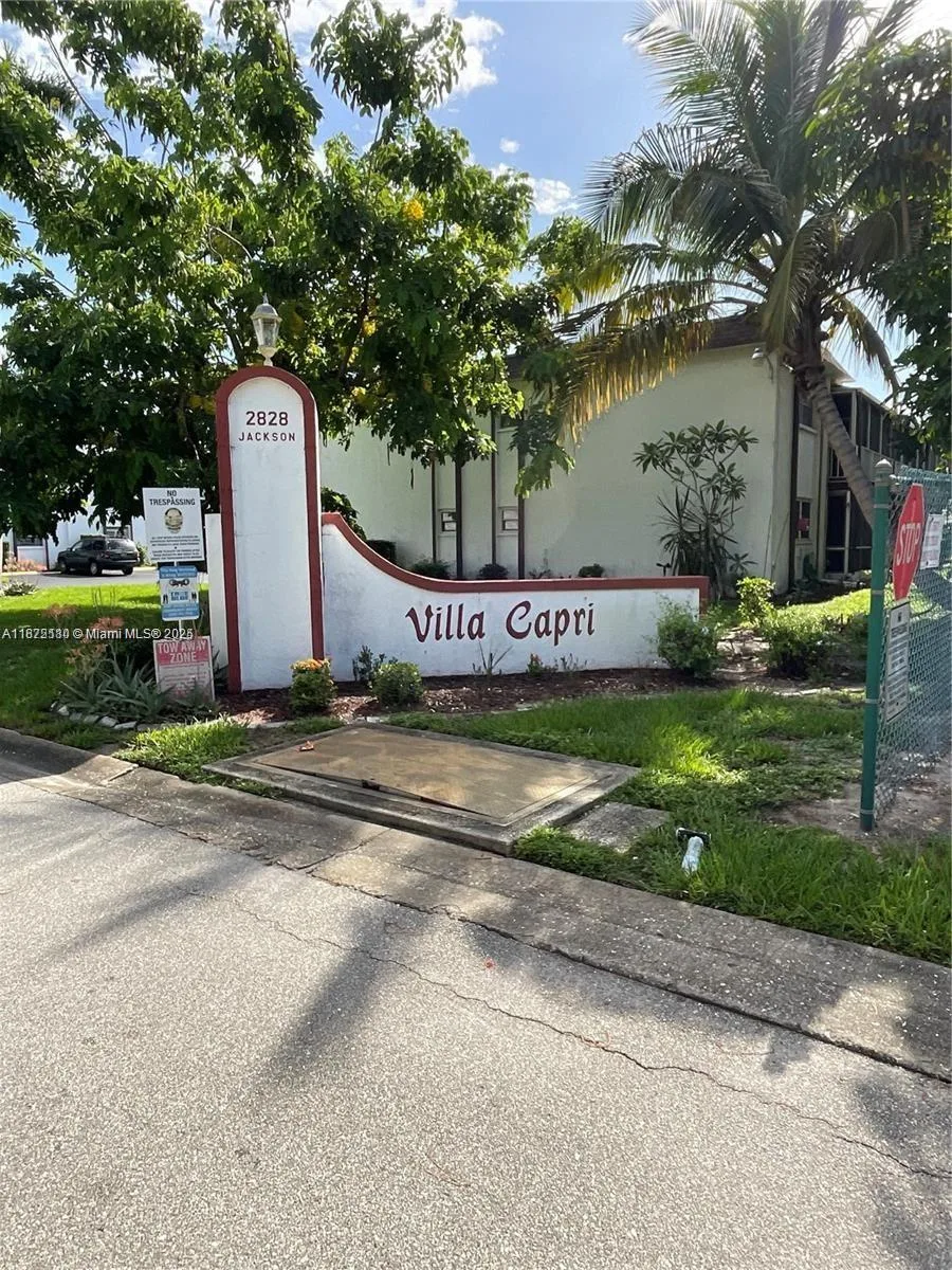 2828 Jackson Street # I3, Fort Myers, FL 33901