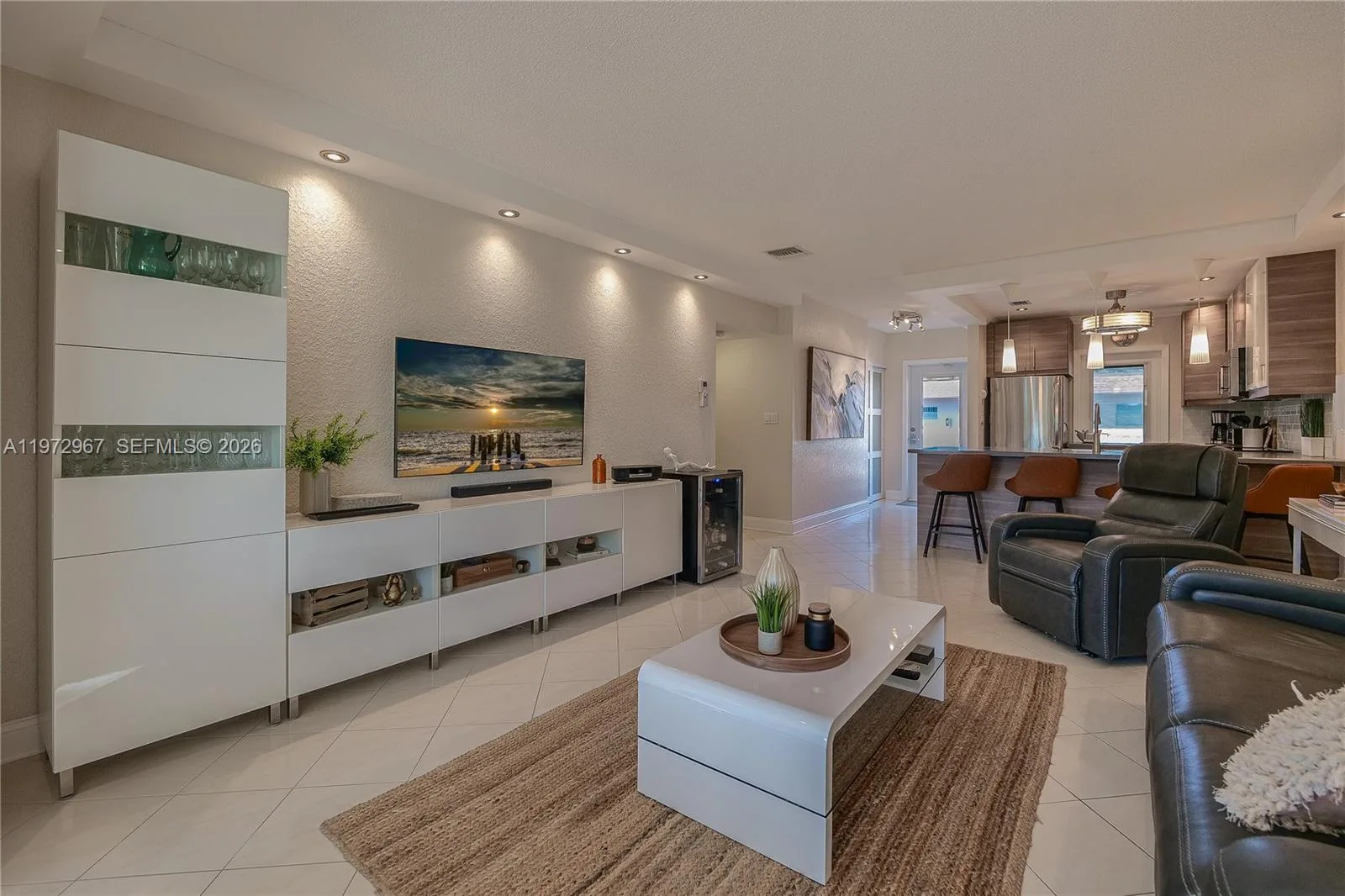 5171 W Oakland Park Blvd # 309, Lauderdale Lakes, FL 33313 photo 3