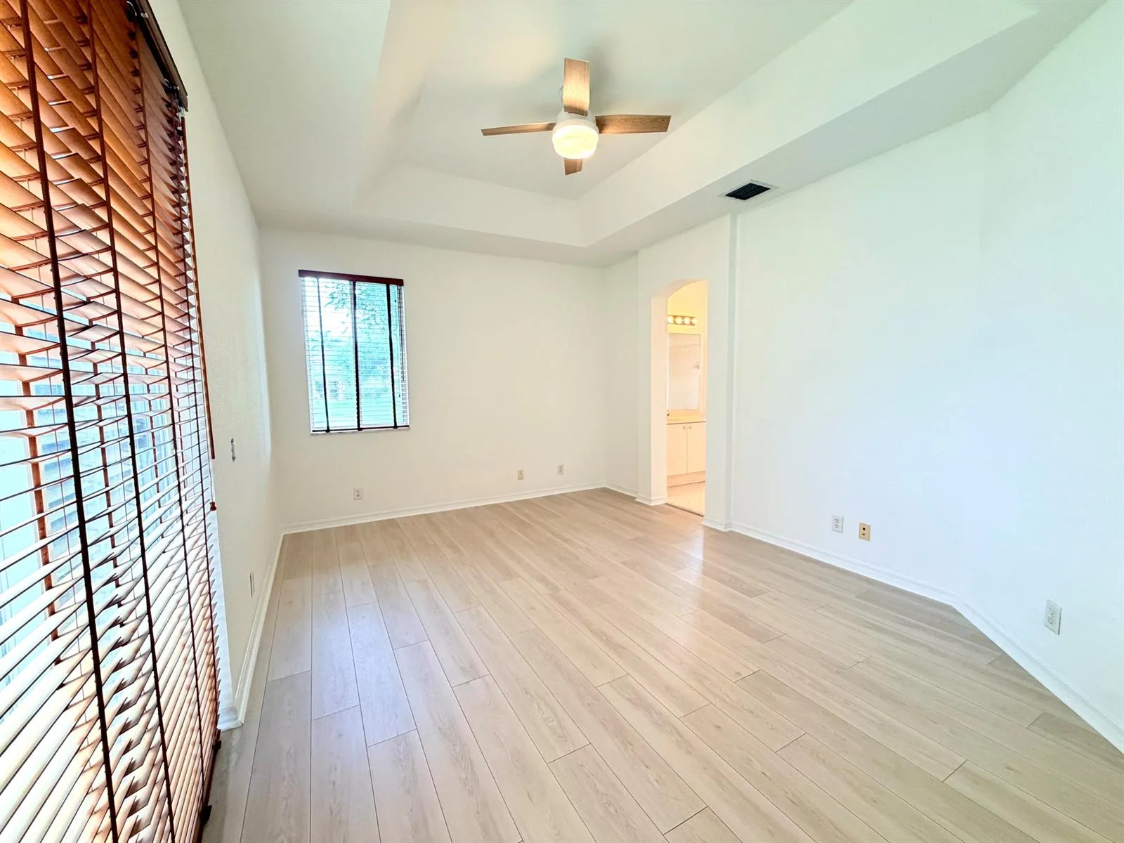 673 CONSERVATION Drive, Weston, FL 33327 photo 12