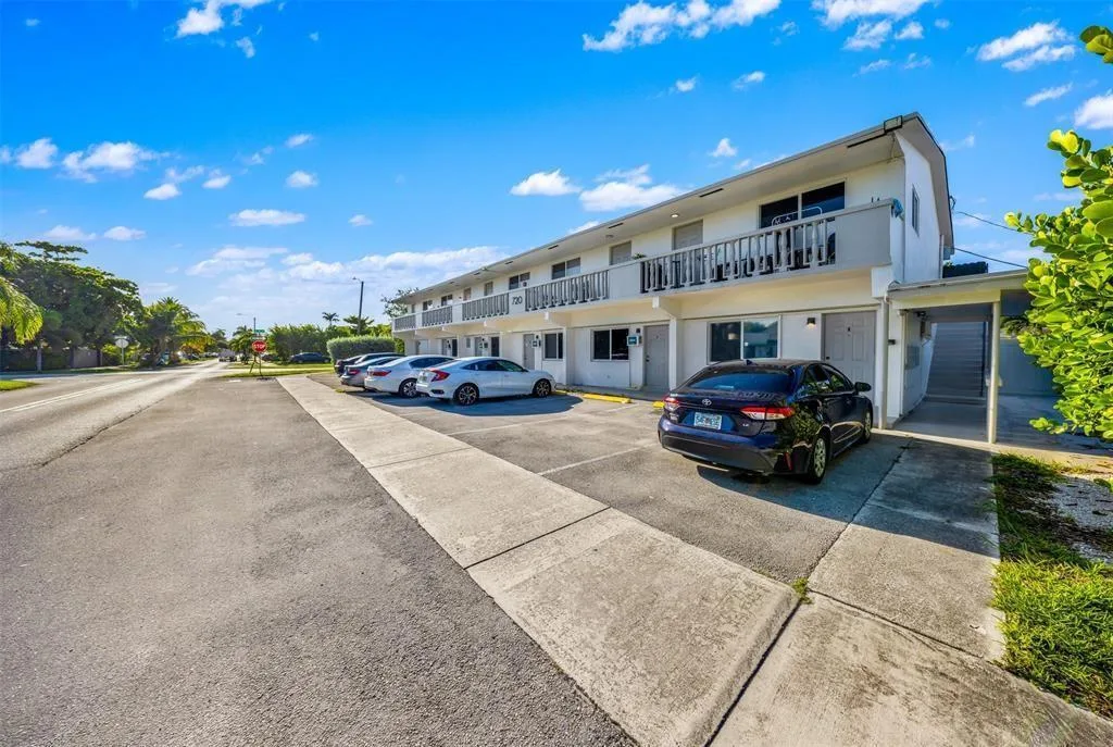 720 NE 7th Street # 2a, Hallandale Beach, FL 33009 photo 11