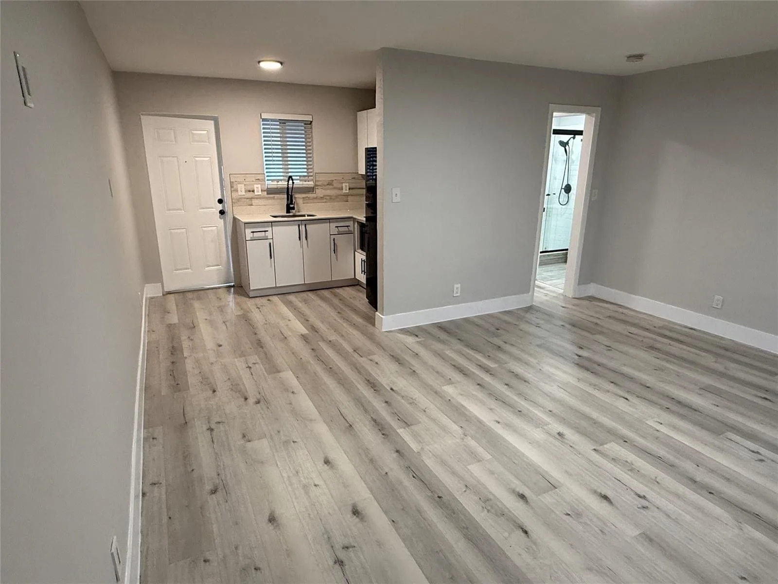 720 NE 7th Street # 2a, Hallandale Beach, FL 33009 photo 2