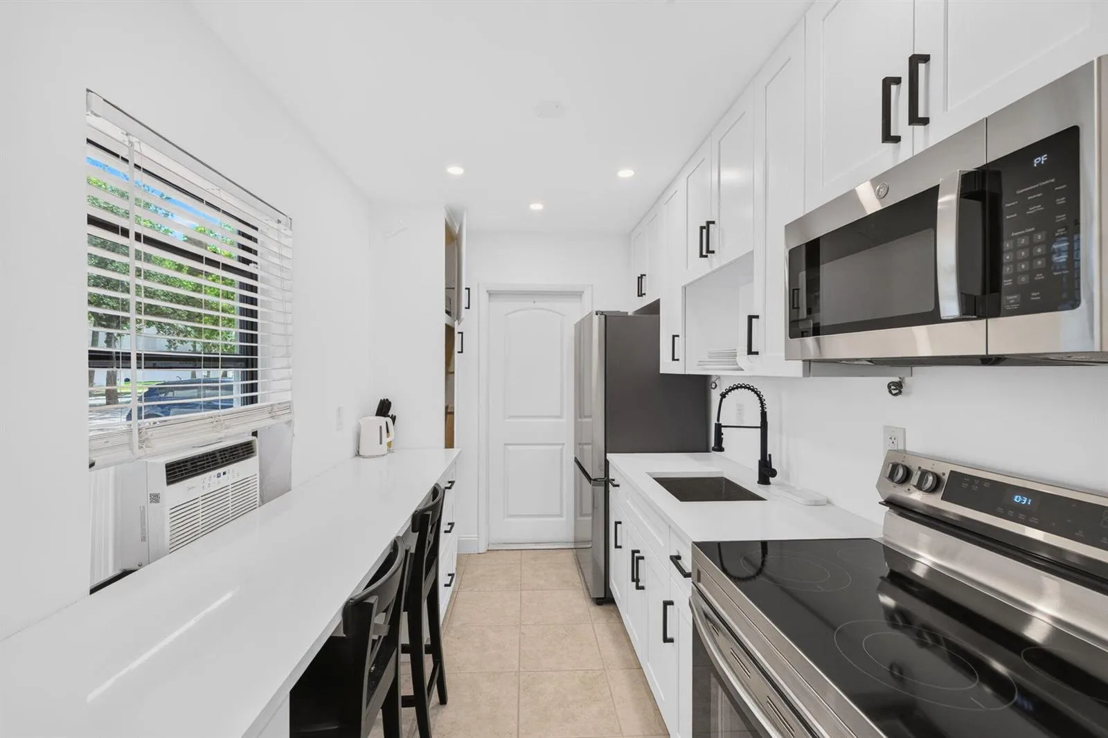2101 SE 4TH Avenue, Fort Lauderdale, FL 33316 photo 5