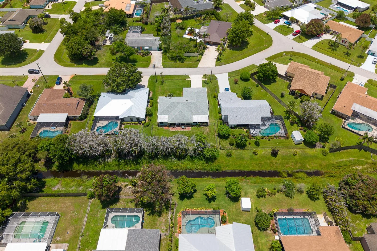 1423 SE PITCHER Road, Port St. Lucie, FL 34952 photo 9
