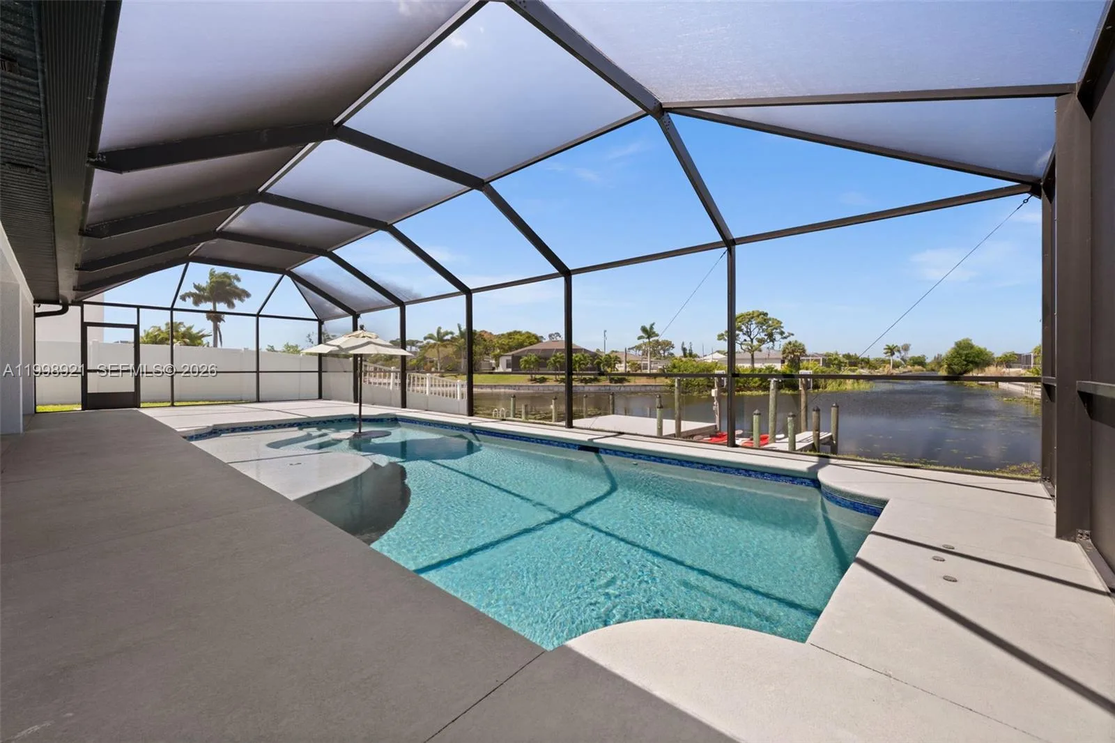 1808 SW 8th Place, Cape Coral, FL 33991 photo 3