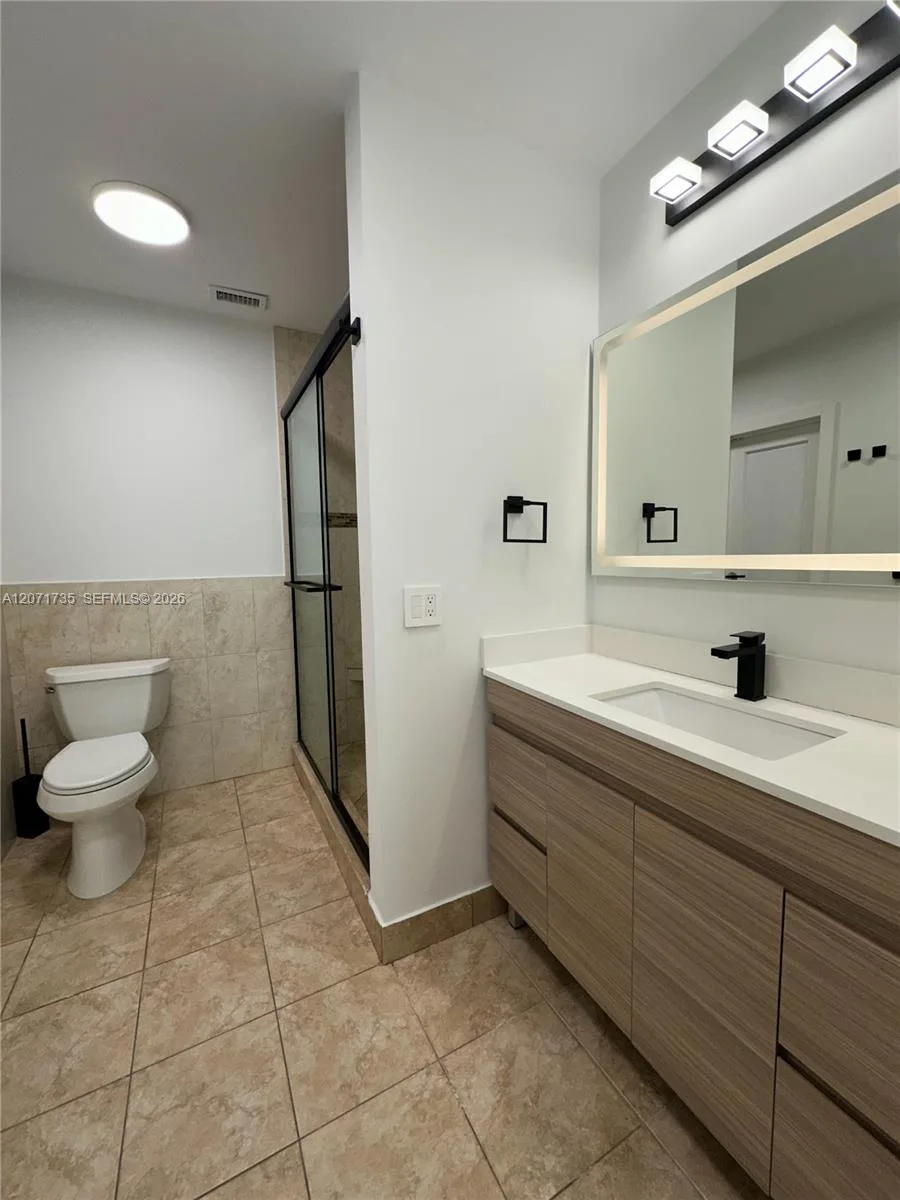 8203 NW 37th St, Coral Springs, FL 33065 photo 11