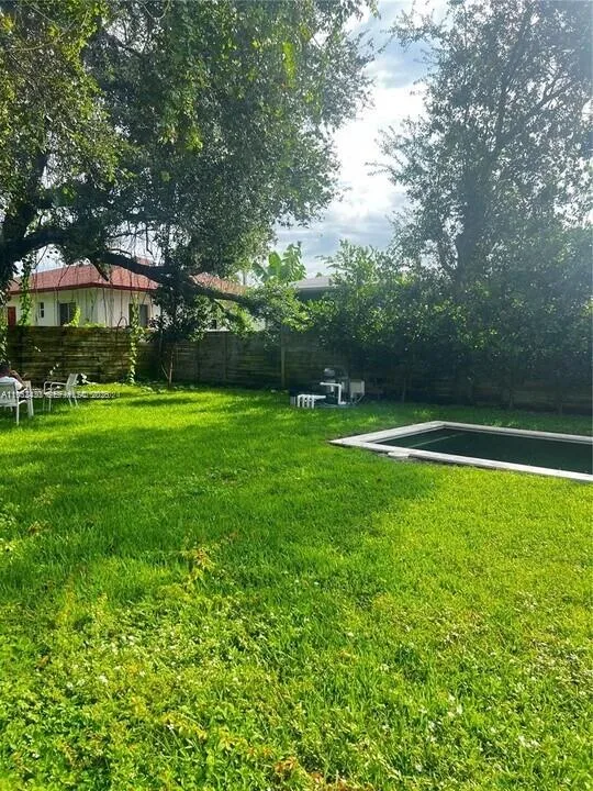 15 NW 52nd St, Miami, FL 33127 photo 4