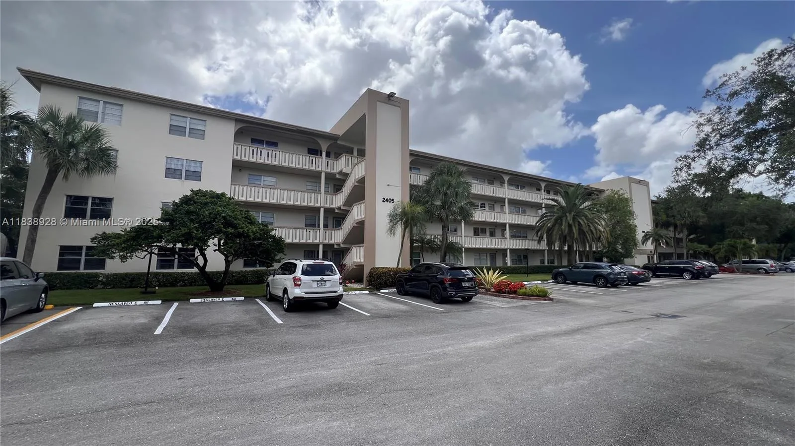 2405 Antigua Cir # H1, Coconut Creek, FL 33066