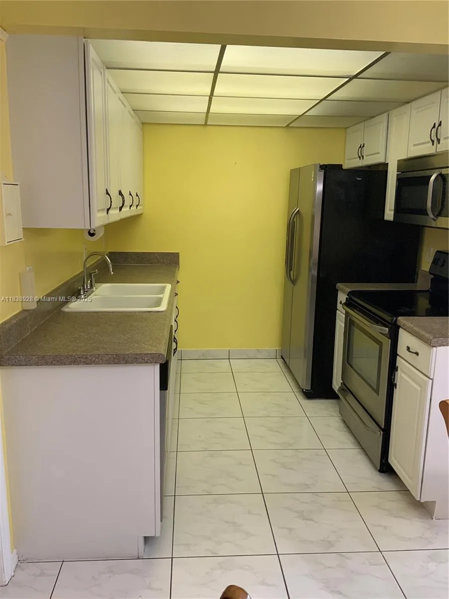 2405 Antigua Cir # H1, Coconut Creek, FL 33066 photo 4