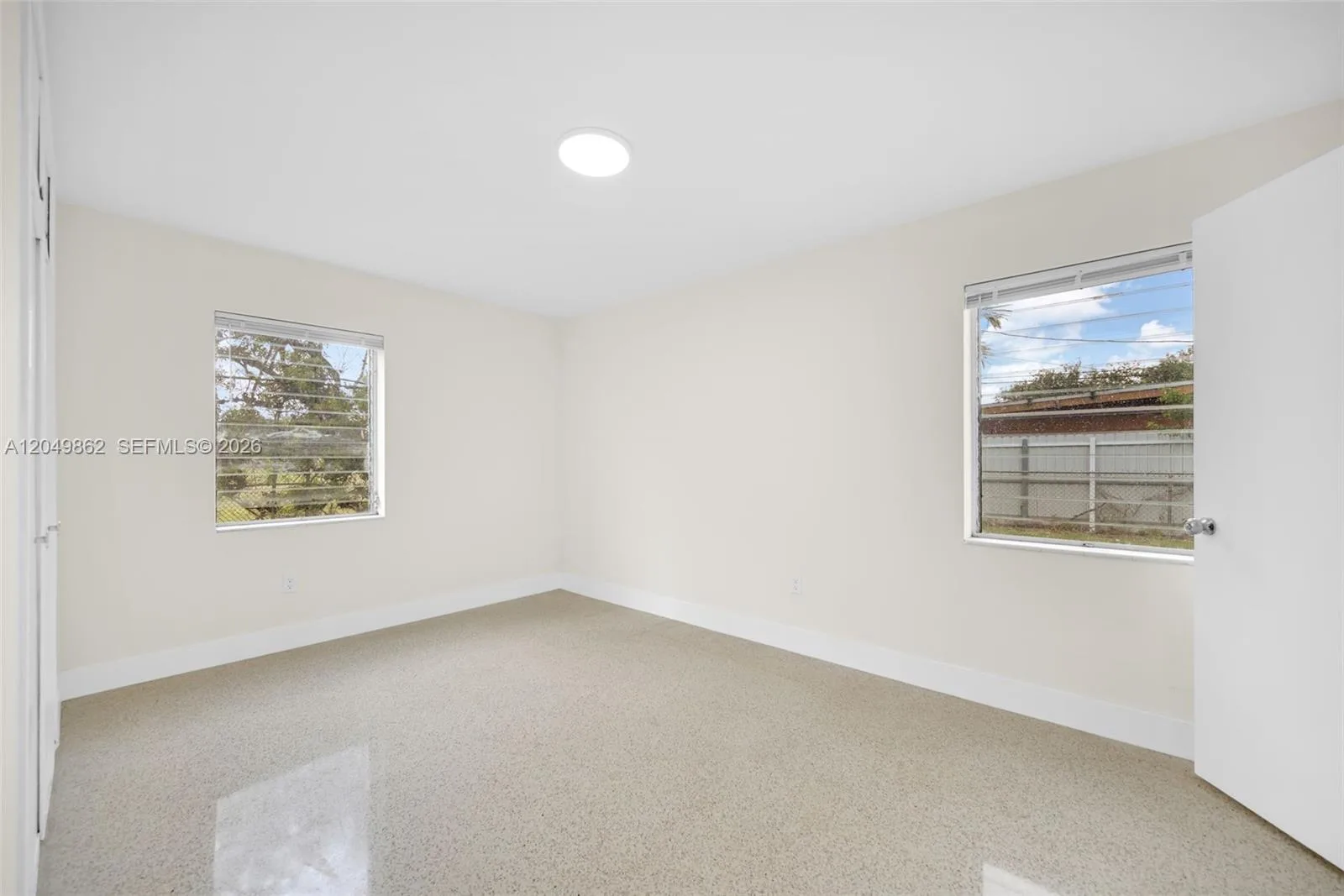 1380 W 60th Ter, Hialeah, FL 33012 photo 3