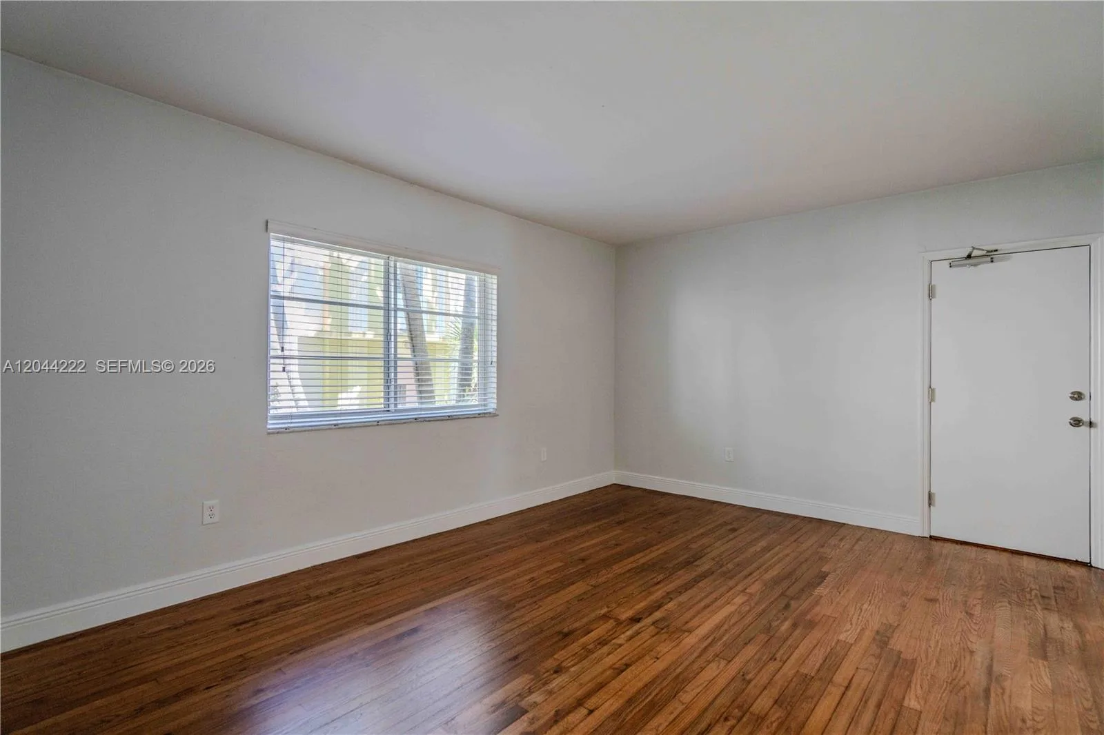 1011 Bay Dr # 106, Miami Beach, FL 33141 photo 5