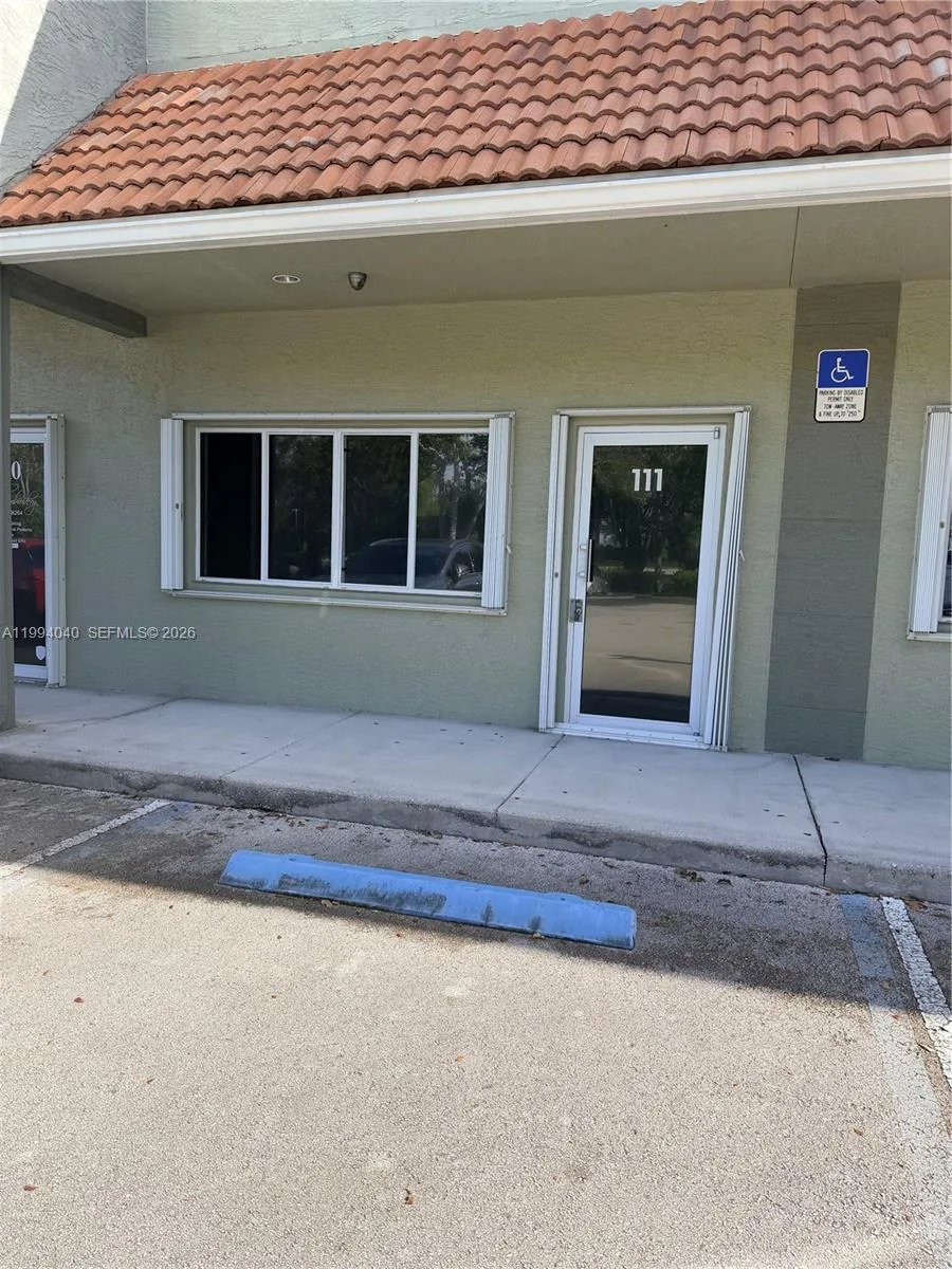 4700 W Prospect Rd # 111, Fort Lauderdale, FL 33309
