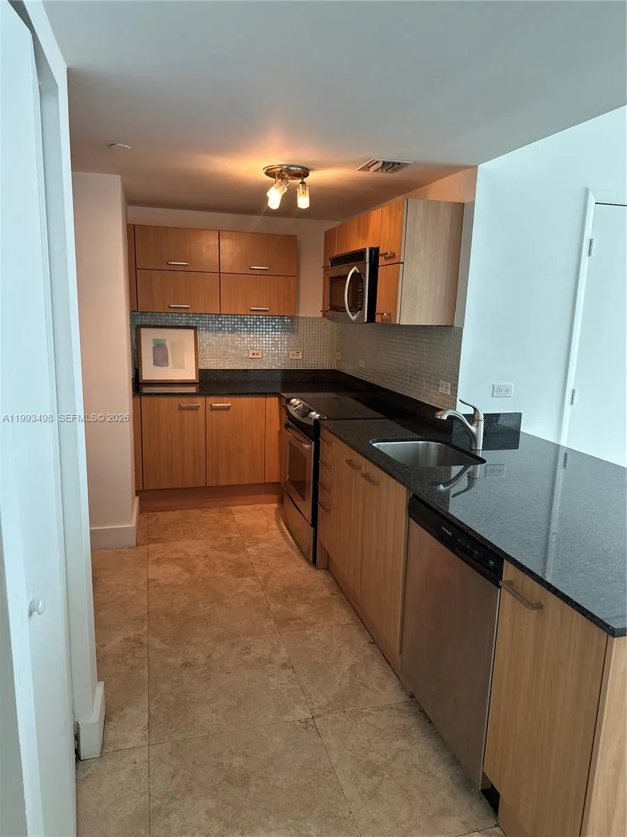 350 S Miami Ave # 1704, Miami, FL 33130 photo 7