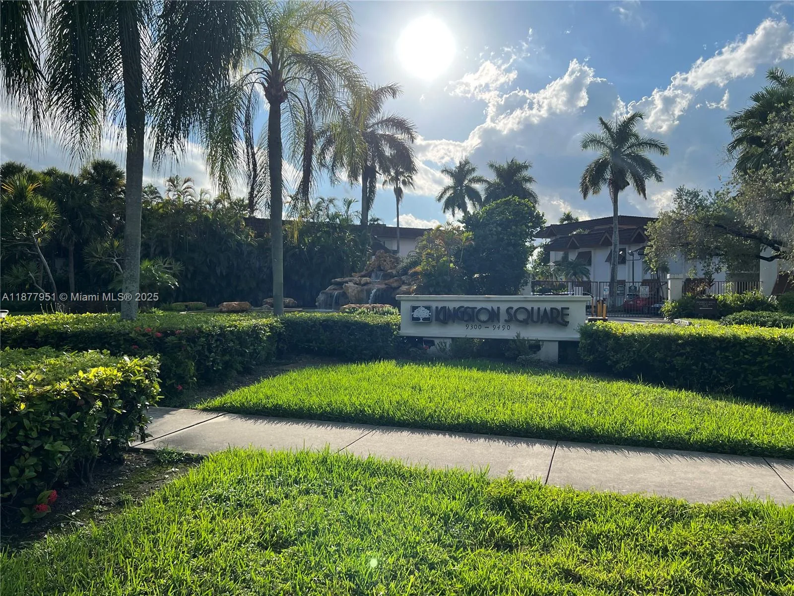 9472 SW 77th Ave # P3, Miami, FL 33156