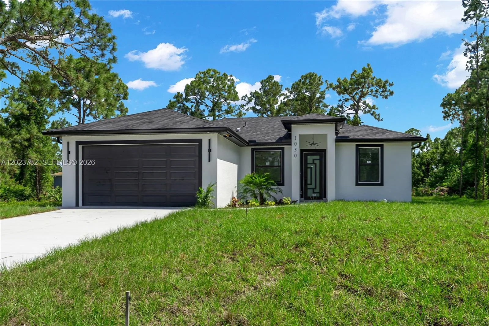 1030 Hunter St E, Lehigh Acres, FL 33974 photo 2