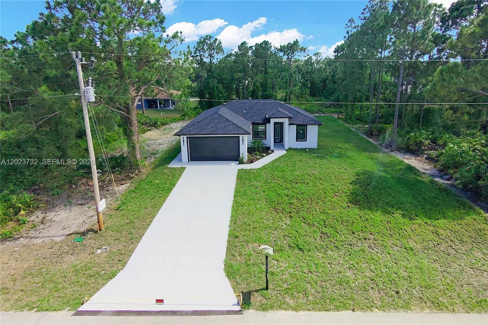 1030 Hunter St E, Lehigh Acres, FL 33974 photo 4