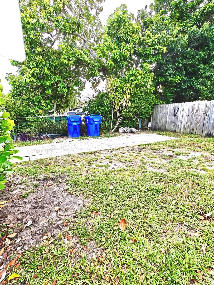1201 NW 51st St # 1201, Miami, FL 33142 photo 10