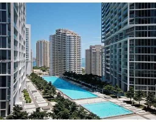 465 Brickell Ave # 2405, Miami, FL 33131 photo 3