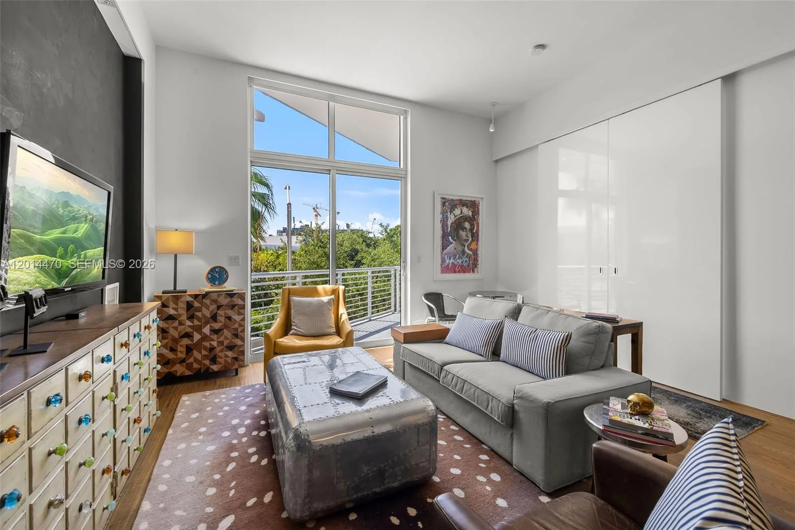 2001 Meridian Ave # 404, Miami Beach, FL 33139 photo 2