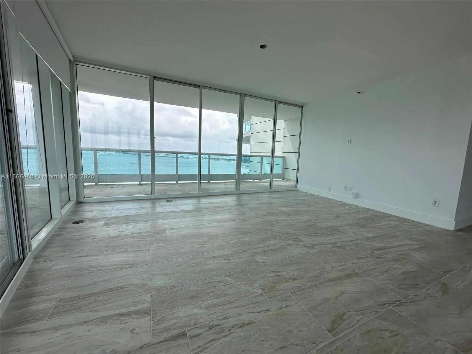 2127 Brickell Ave # 1504, Miami, FL 33129 photo 10