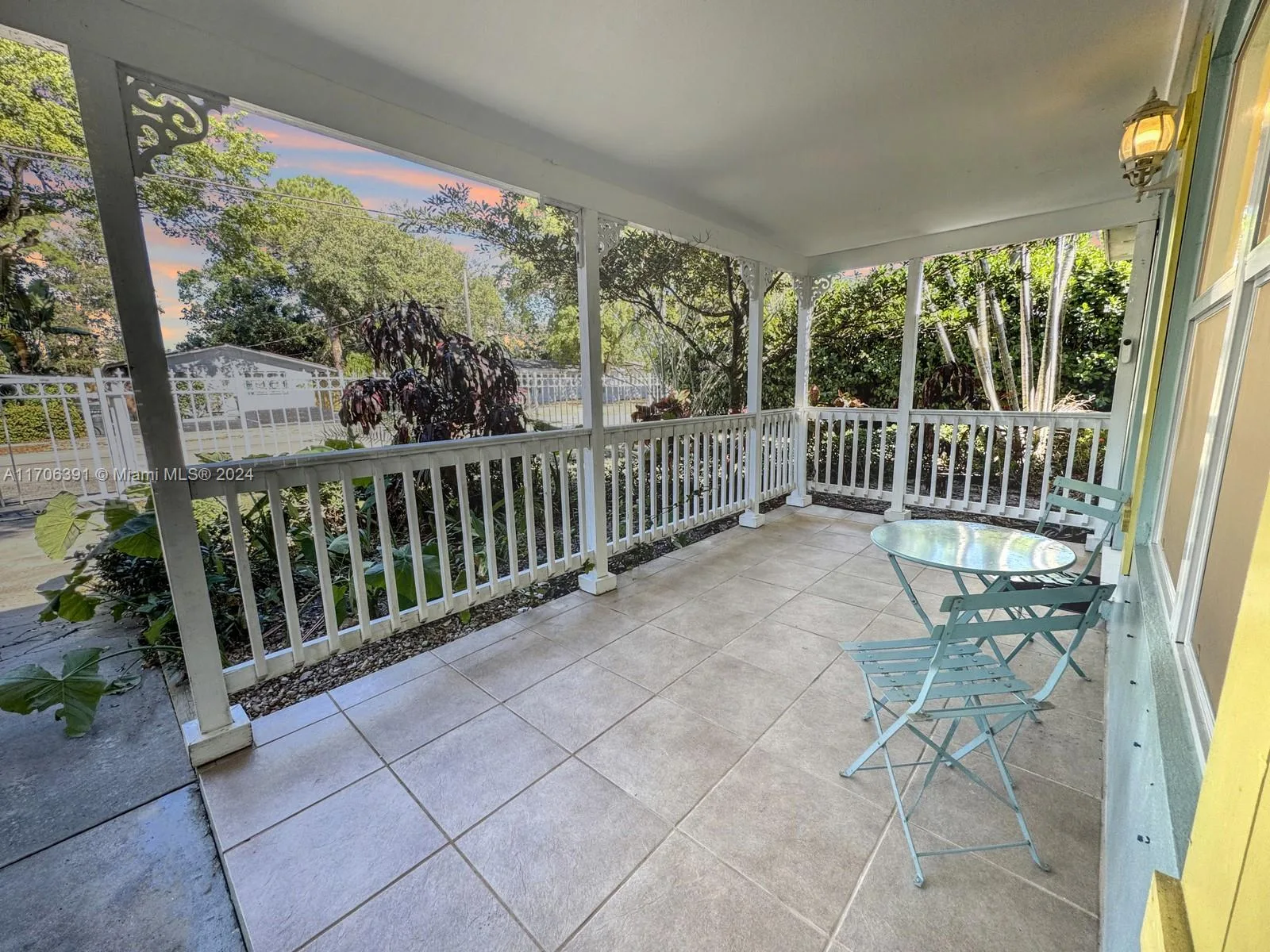 1820 SW 11th Ct, Fort Lauderdale, FL 33312 photo 6