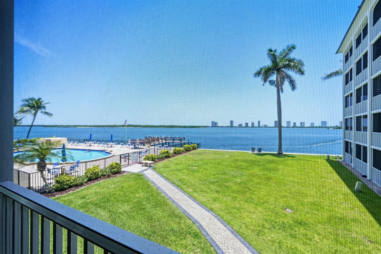 100 Paradise Harbour Boulevard # 203, North Palm Beach, FL 33408