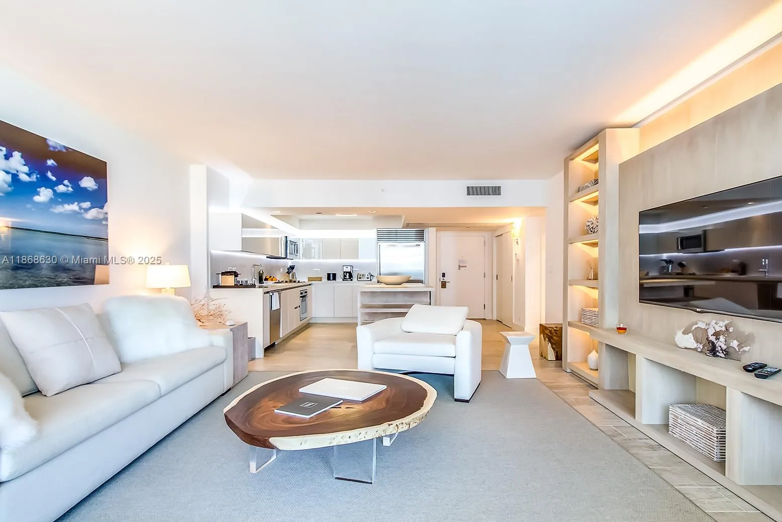 102 24th St # 1016, Miami Beach, FL 33139 photo 6