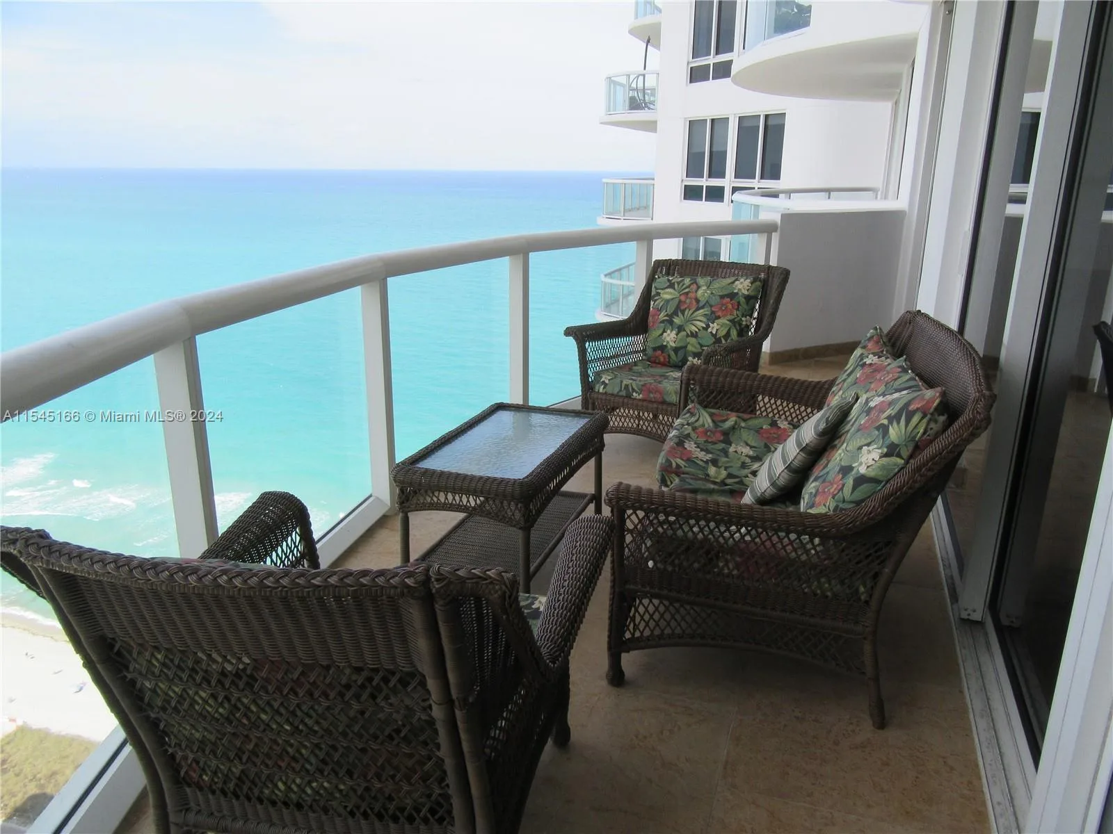 6365 Collins Ave # 3509, Miami Beach, FL 33141 photo 2