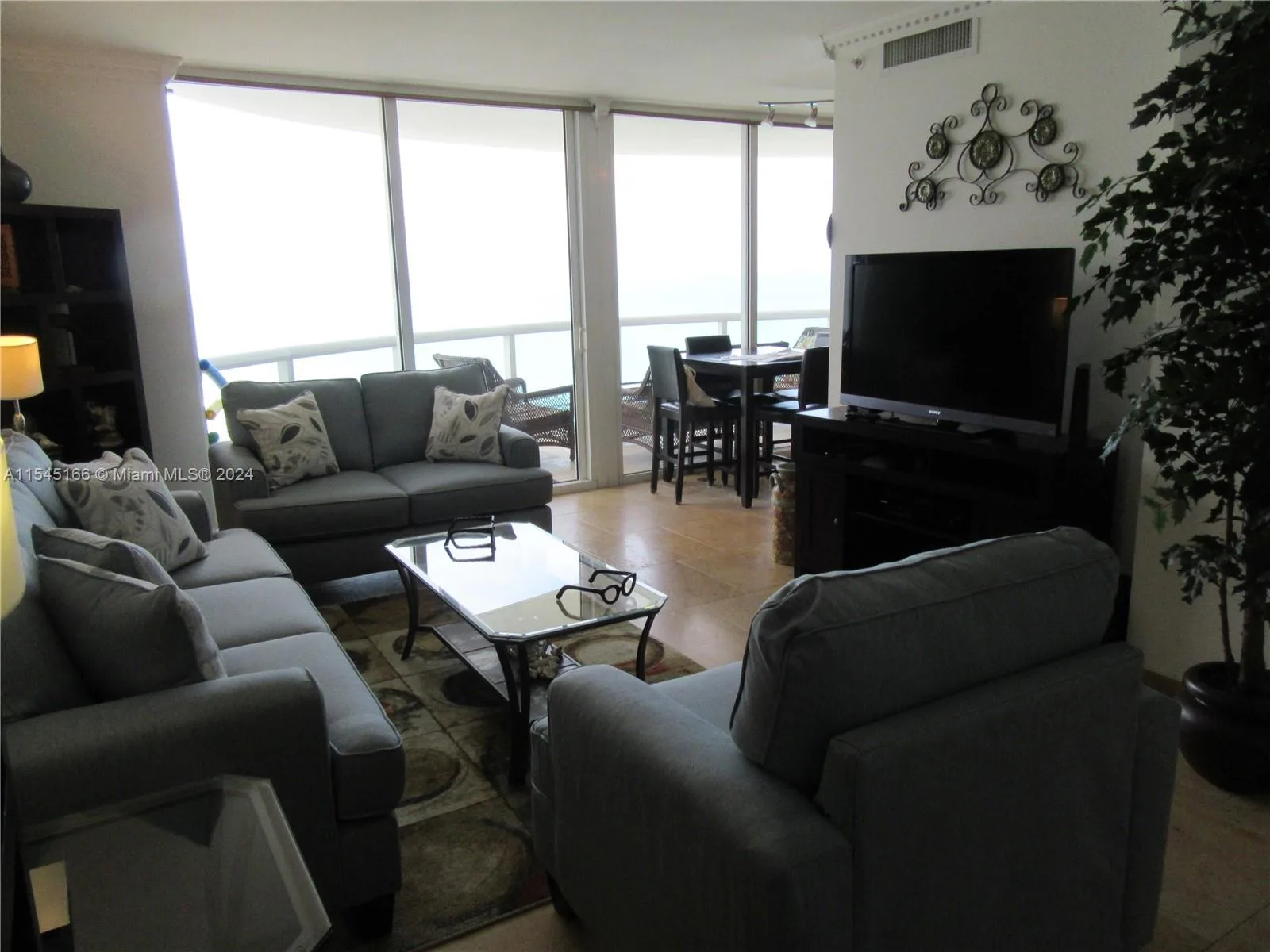6365 Collins Ave # 3509, Miami Beach, FL 33141 photo 7