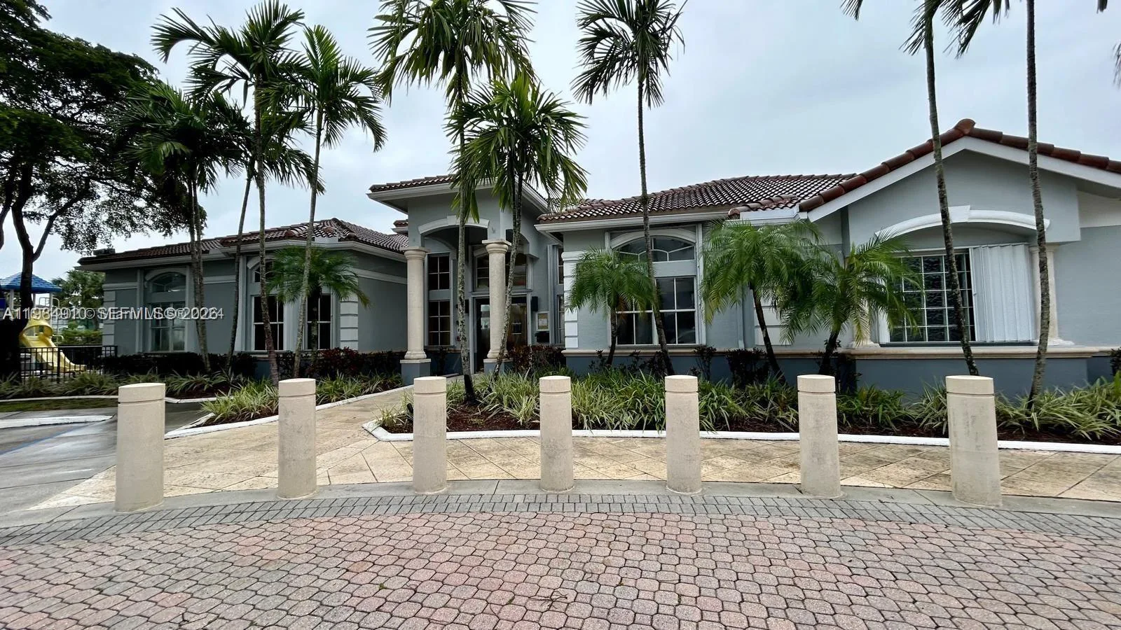 155 NW 96th Ter # 2-201, Pembroke Pines, FL 33024 photo 3