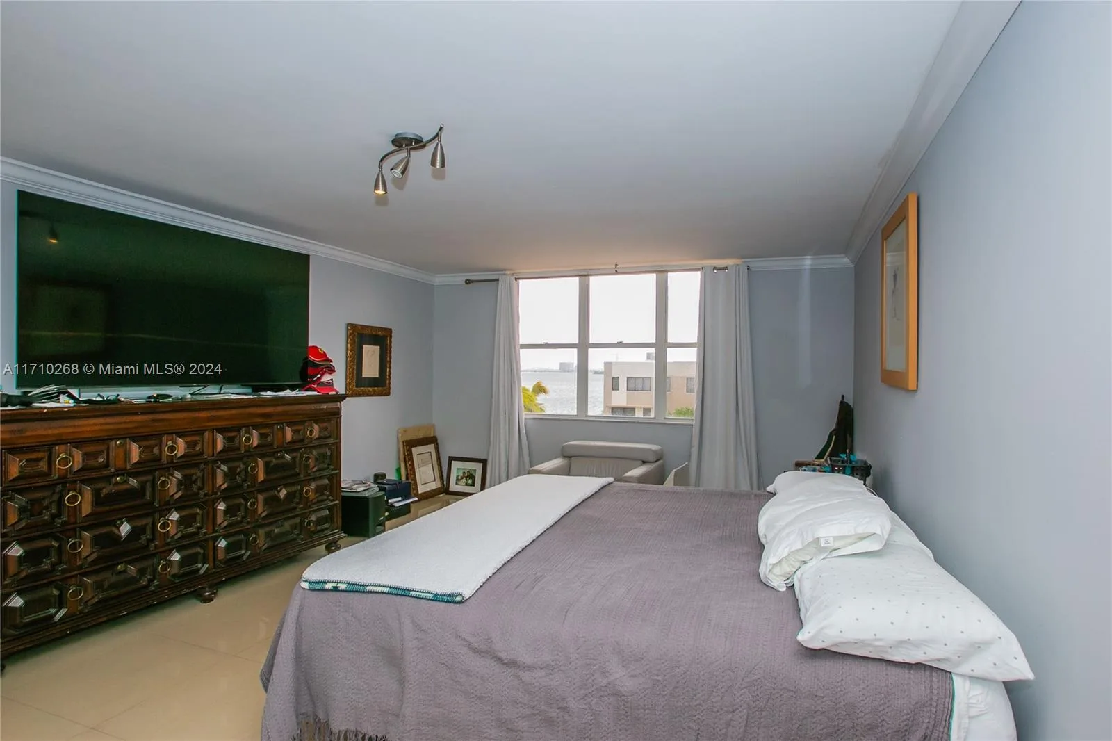 1800 NE 114th St # 406, Miami, FL 33181 photo 5