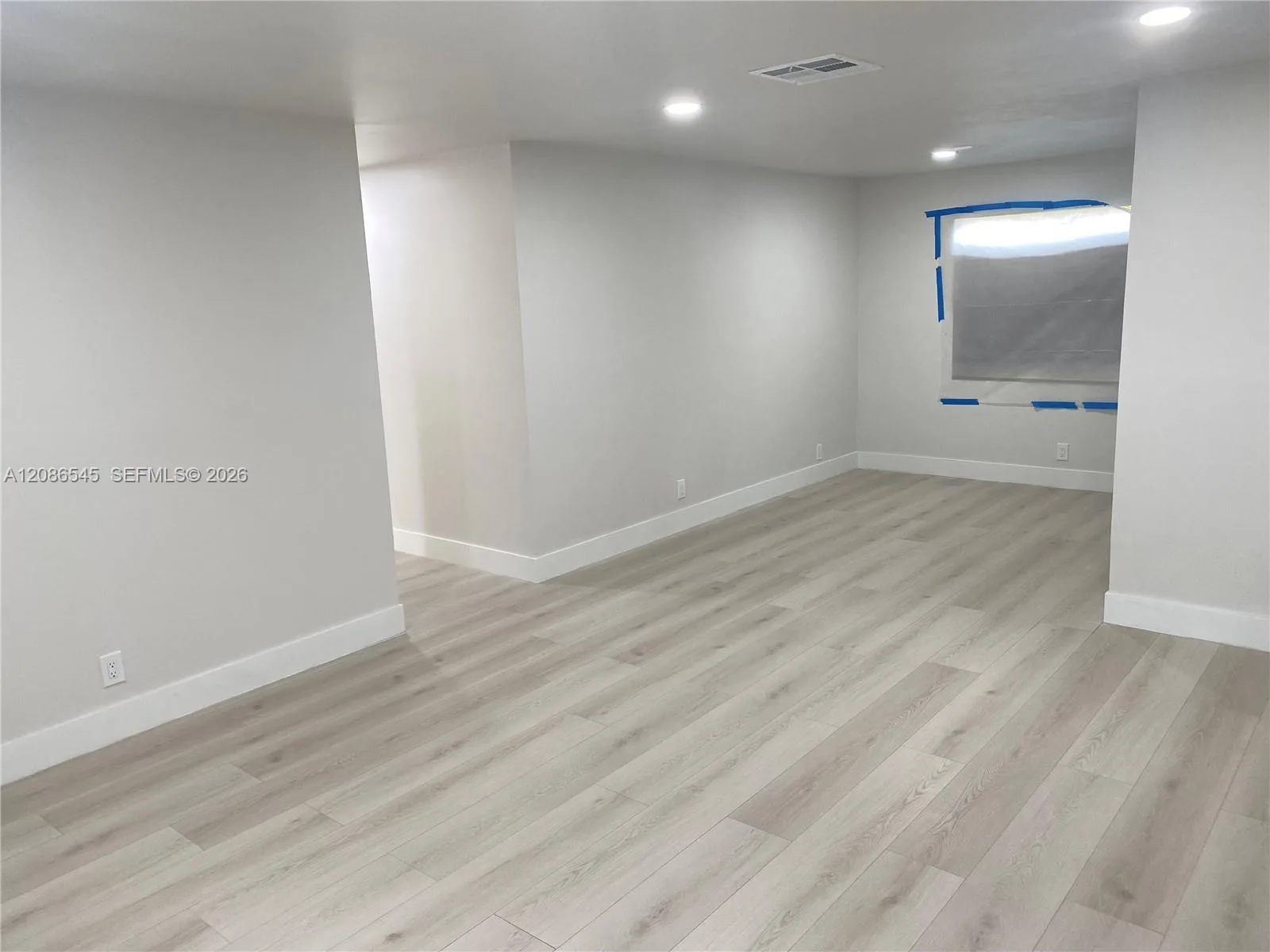 5010 NW 22nd St, Lauderhill, FL 33313