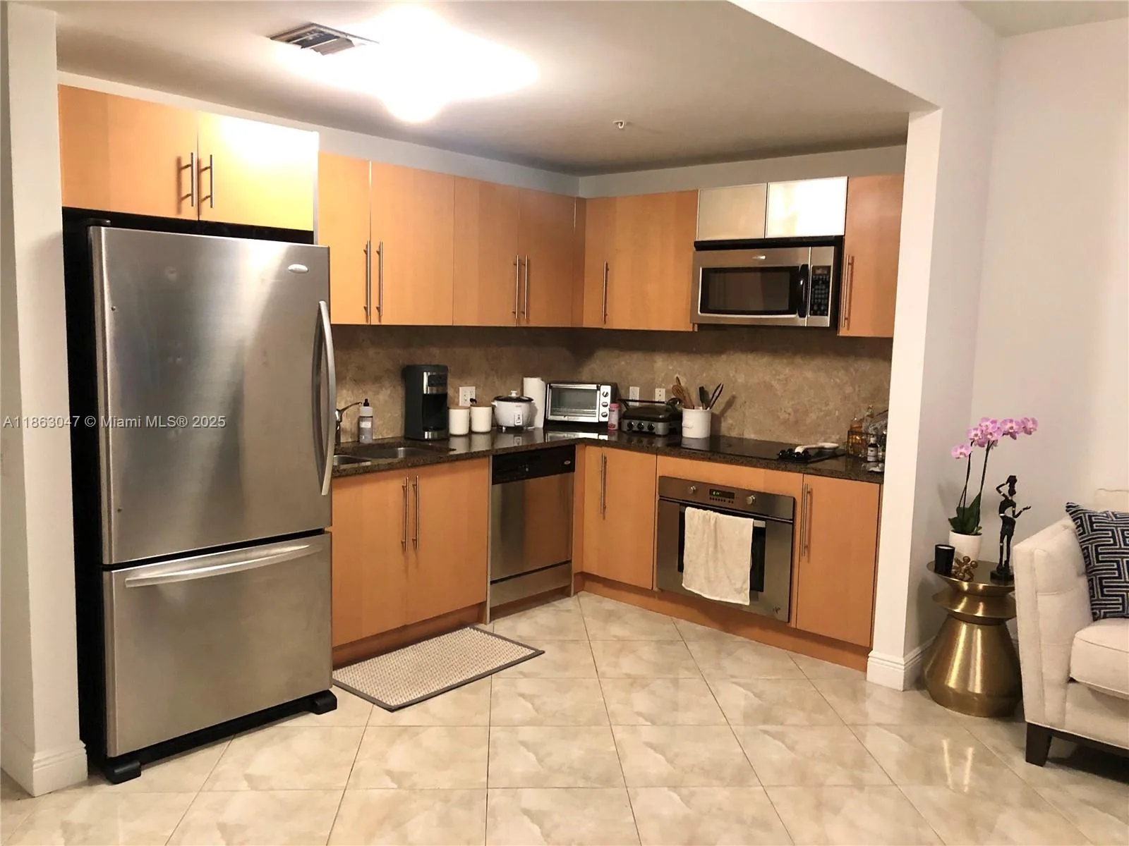 300 S Biscayne Blvd # T-1803, Miami, FL 33131 photo 12