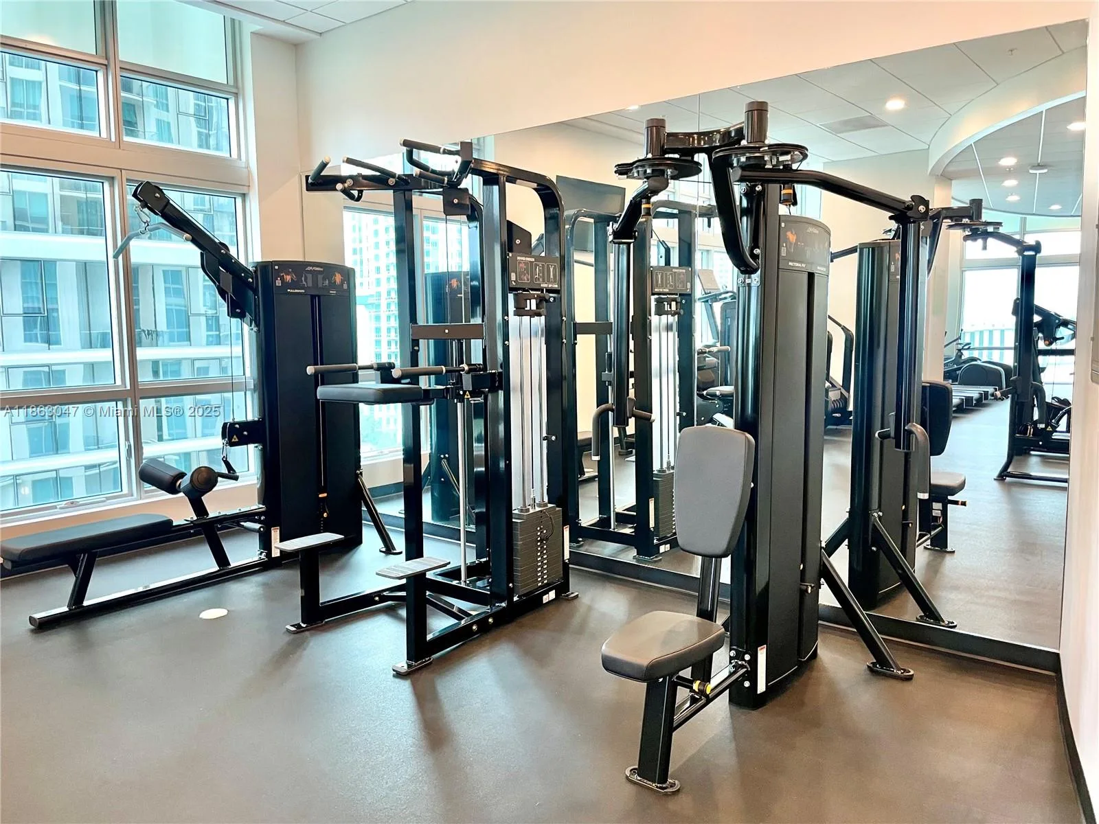 300 S Biscayne Blvd # T-1803, Miami, FL 33131 photo 7