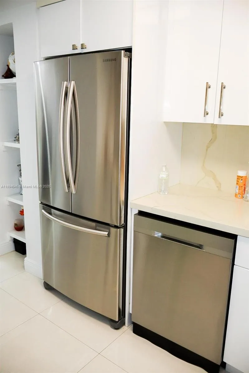 800 West Ave # 426, Miami Beach, FL 33139 photo 9