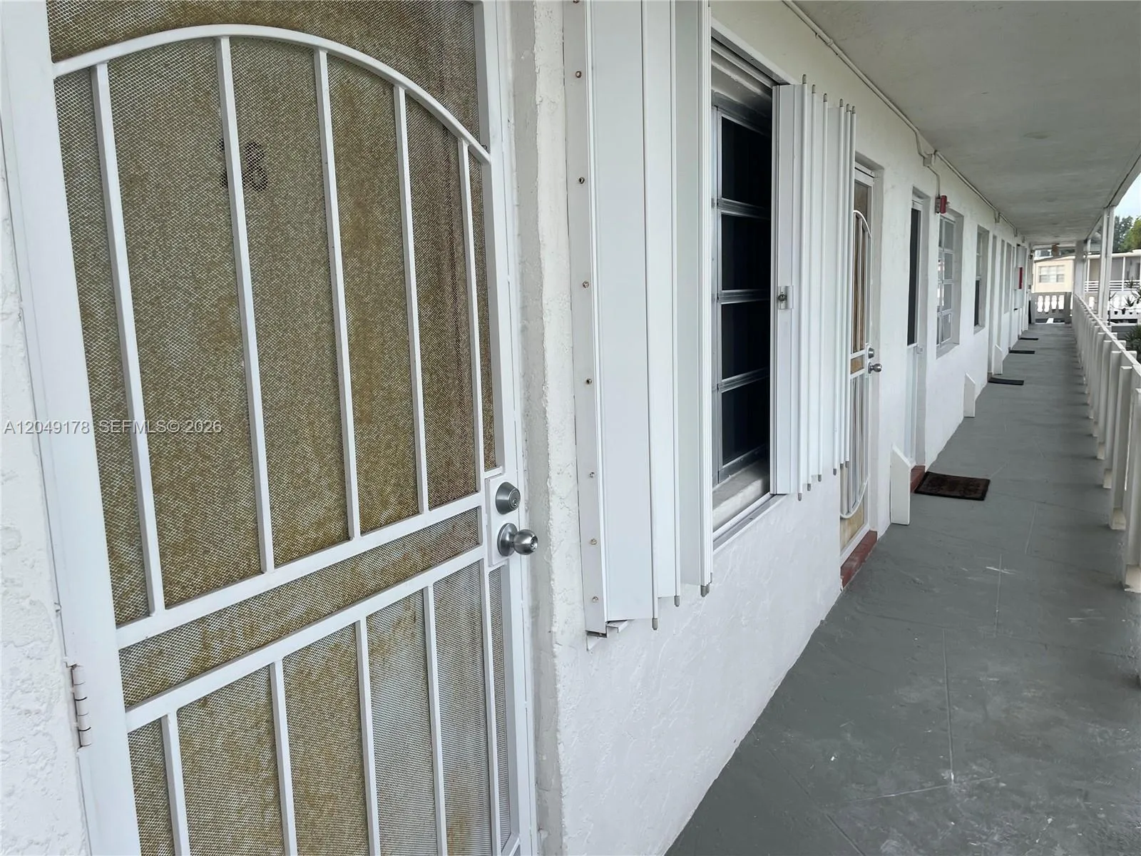 20120 NE 2nd Ave # W28, Miami Gardens, FL 33179 photo 2