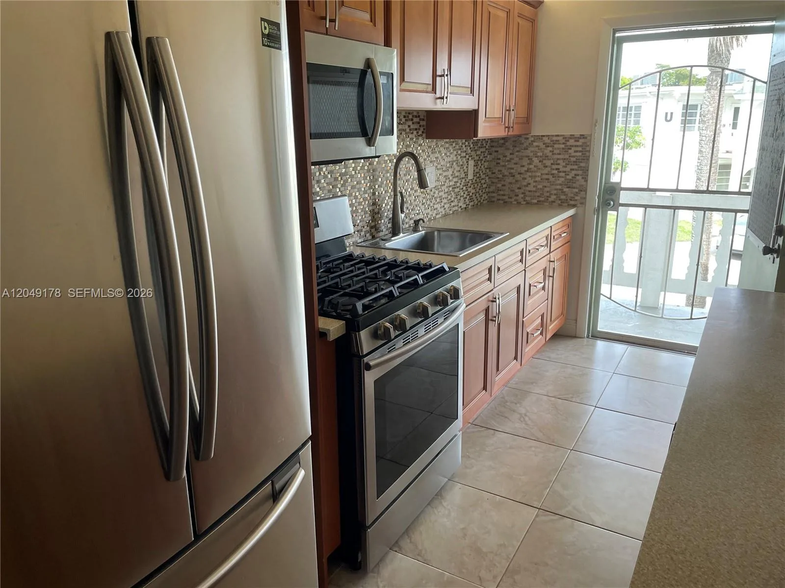 20120 NE 2nd Ave # W28, Miami Gardens, FL 33179 photo 9