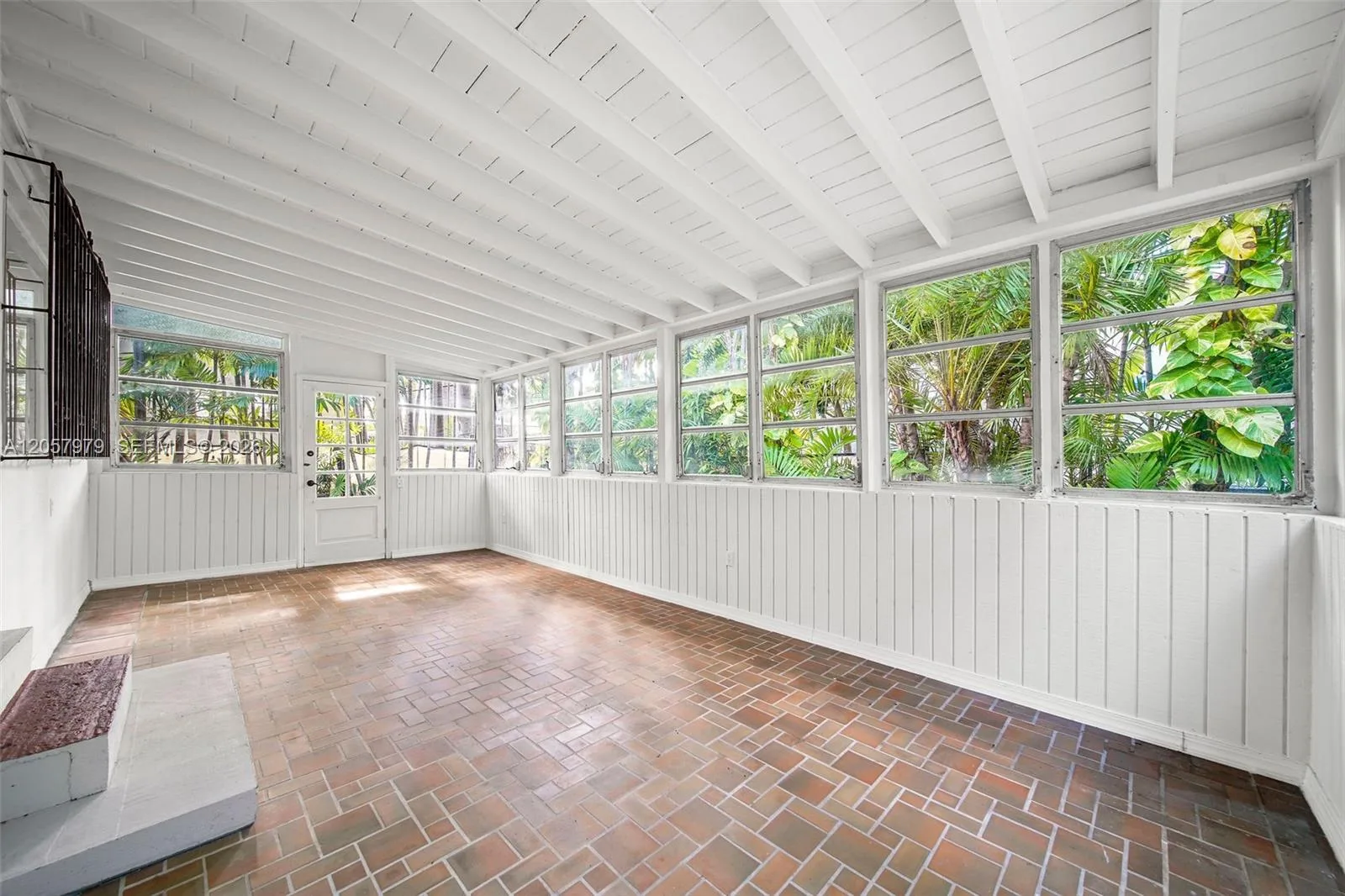 5842 Alton Rd, Miami Beach, FL 33140 photo 11